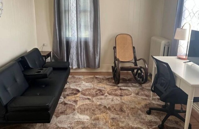 Johnson Heights Getaway