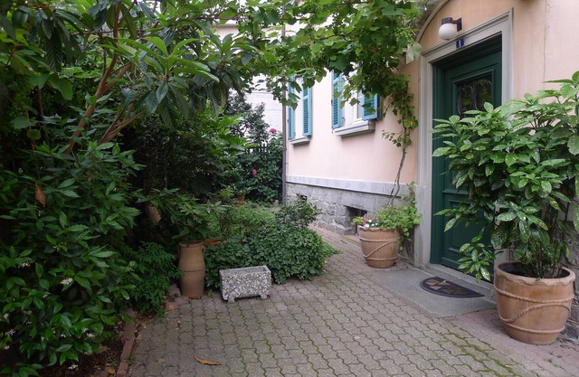 Jolanda House