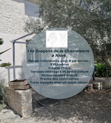 Jolie maison de ville avec un extérieur au calme - Les Dragons de la Chamoiserie NIORT