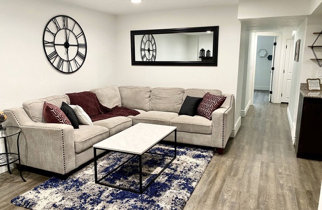 Jordan Landing Gem: 3 BR Apt, Pet Friendly