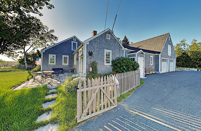 Joy Cottage Lighthouse & Harborview, an Ultimate ME Vacation Home