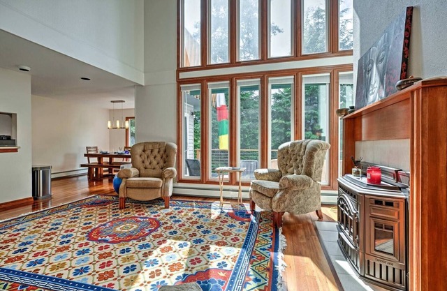Juneau Hideaway~Glaciers~5 min to downtown~ Hiking