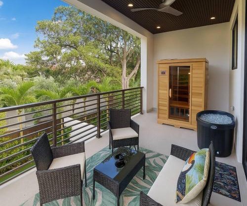 Jungle Serene Lux Home with Pool Sauna Ice Bath