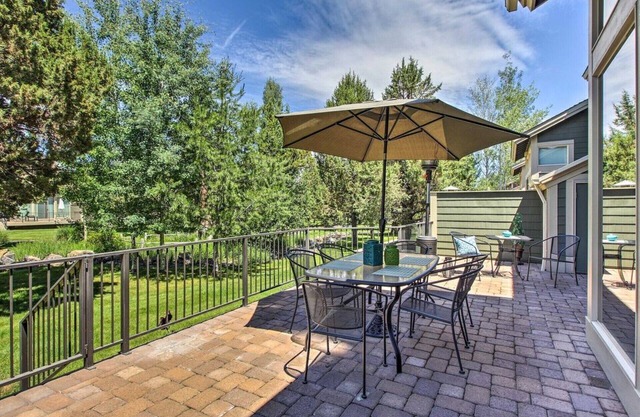 Juniper Creek Inn - Eagle Crest on the Creek- Passes Included, No Resort Fees!