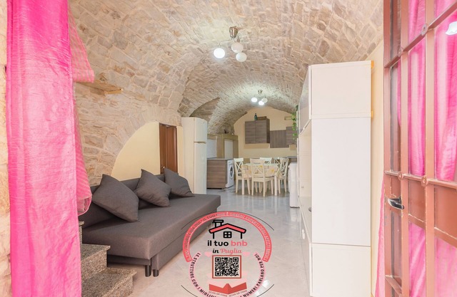 Just Music House bnb, typical,15min airport & beach