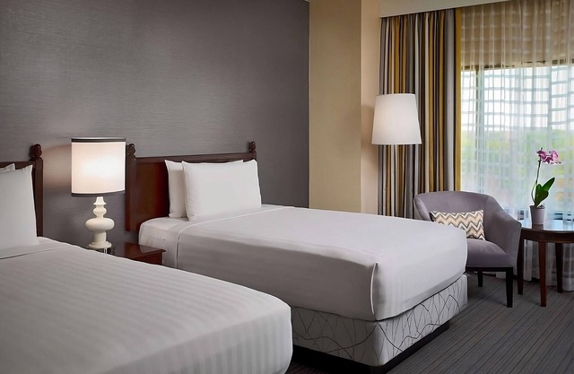 Just What You Were Looking For! 2 Awesome units near Gwinnett Place Mall!