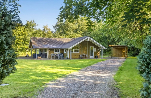 "Kaare" - 34.2km from the sea by Interhome