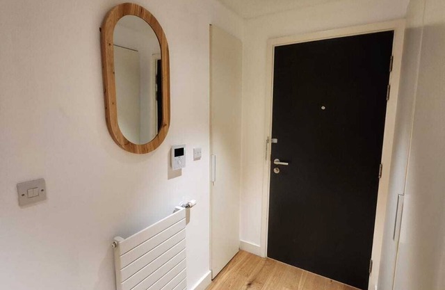 Kaf Luxury 1 Apartment in Canning Town London