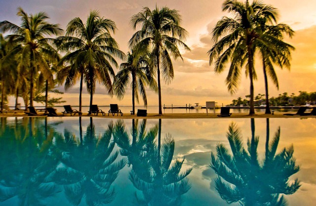Kaibo Sunset Waterfront Condo in Cayman Kai