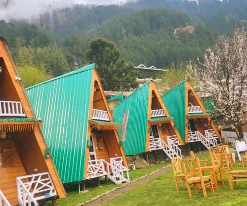 Kaira huts