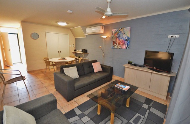 Kalbarri Riverview 106 | Poolside | Ground Floor