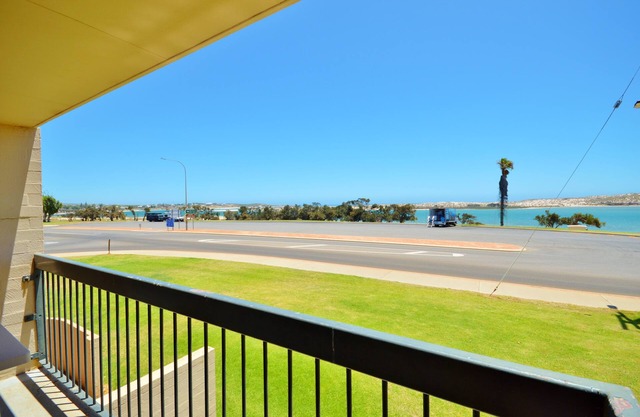 Kalbarri Riverview 23 | Waterfront | First Floor