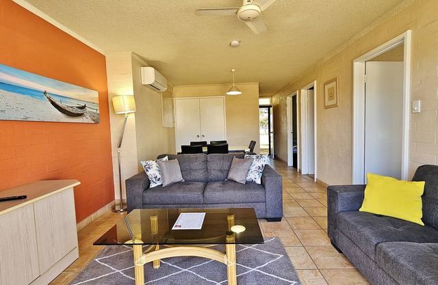 Kalbarri Riverview 49 | Poolside | Ground Floor