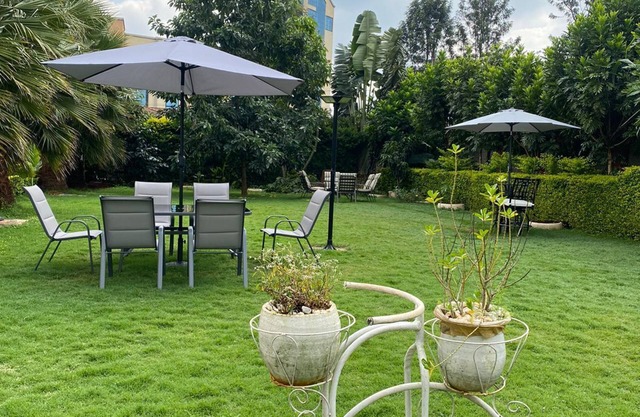 Karen Brooks View Palace 2 Bedroom Apartments