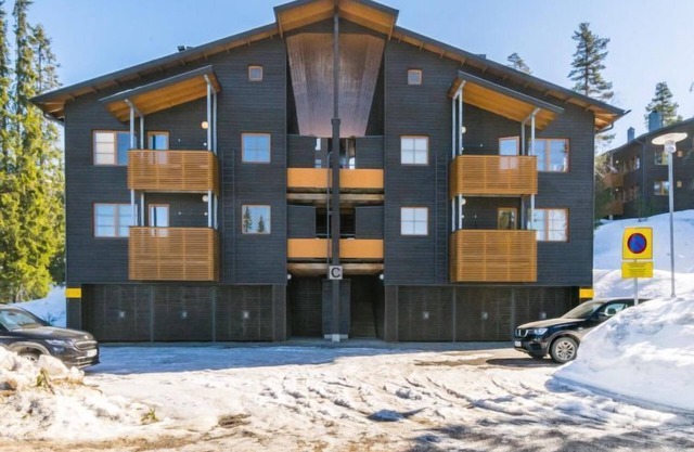 Karhunvartijan Linna C18 by Interhome
