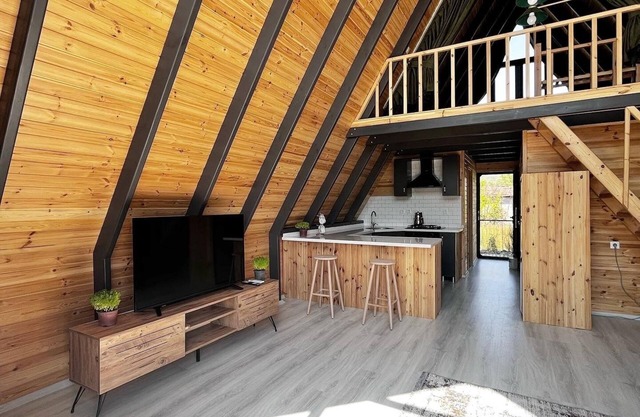 Karya Bungalov Villa