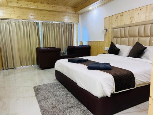 Kashmir petals lodge, Srinagar