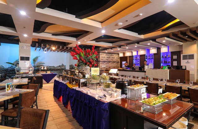 Kew Hotel