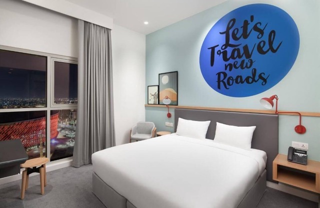 King Room Near City Walk By Luxury Bookings