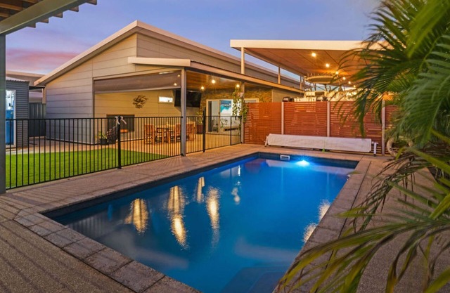 Kingfisher - The holiday home with everything