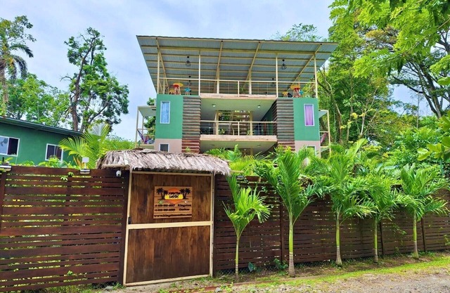 Kingston Casitas Private 3rd Flr, #5 with AC, Free Bikes…