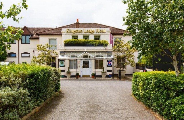 Kingston Lodge Hotel