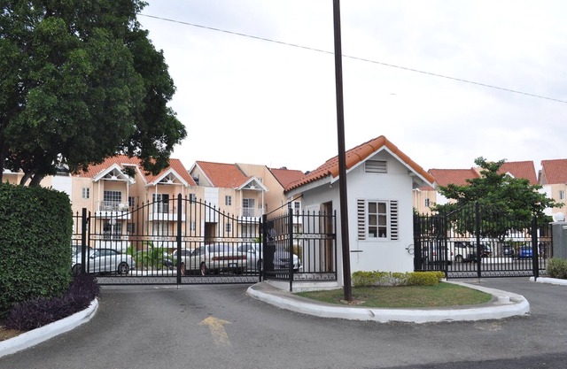Kingston most central and cozy guest house