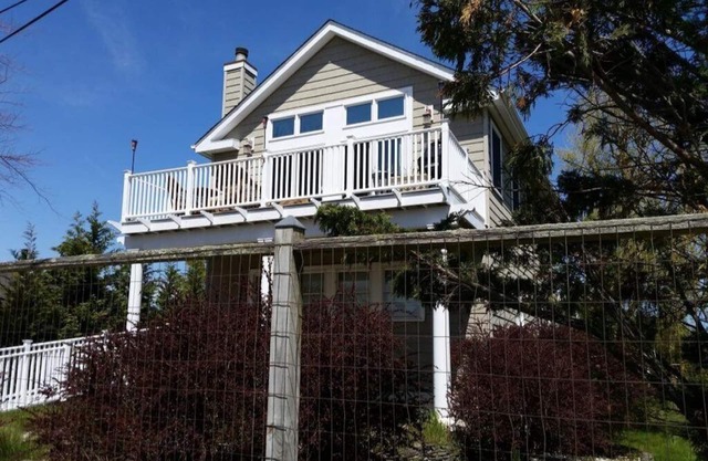 Kismet, Fire Island 4 bedroom family house "IMAGINE"