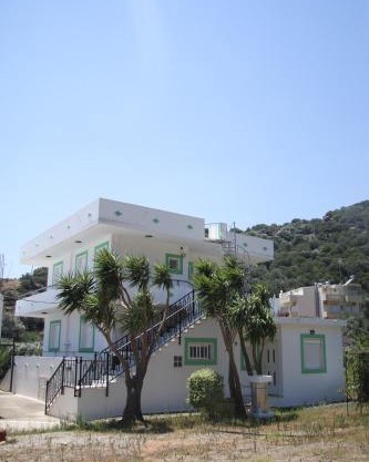 Kleanthis Apartments