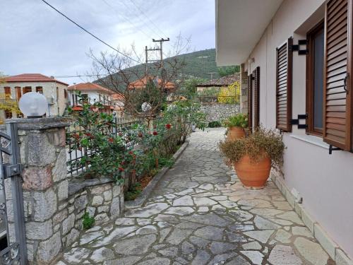 Kontolati's Mountain House