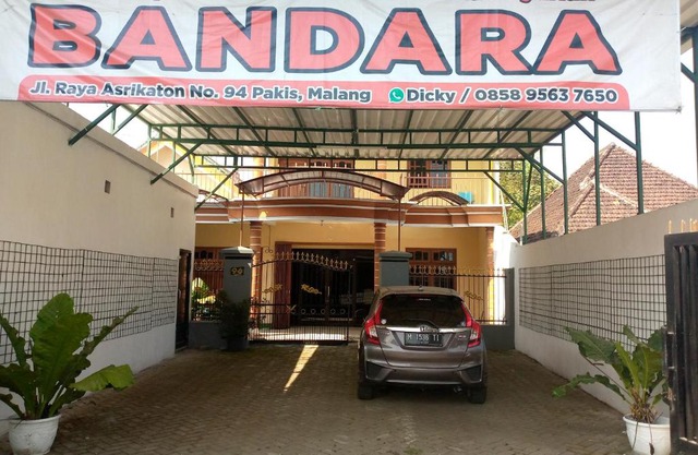 Kos Putri BANDARA Syariah- Kos Harian, Mingguan, Bulanan