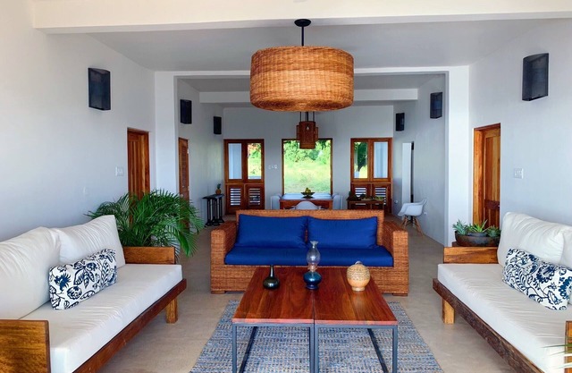 Kotch Two Bedroom Sea Suite