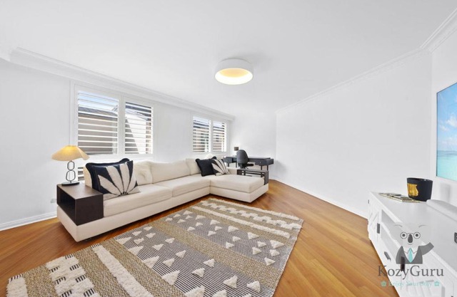 KozyGuru Bellevue Hill Lovely 2 Bed Apt Free Parking NBH214