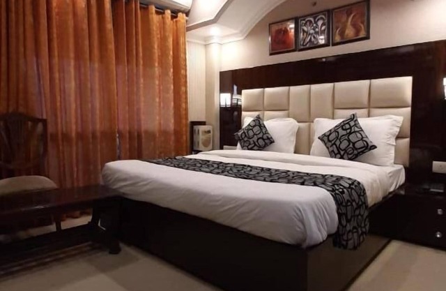 Krishna Inn