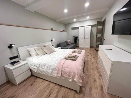 Krisjana Valdemara Apartment - Riga City Center Newly Renovated
