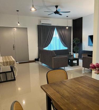 KUANTAN ARIEF's HOMESTAY