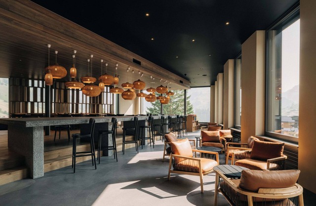 KURVE Apartments & Lounge