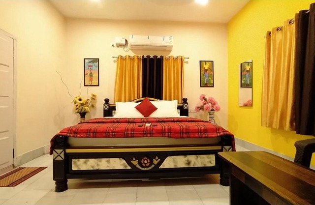 Kushi HomeStay Guest House