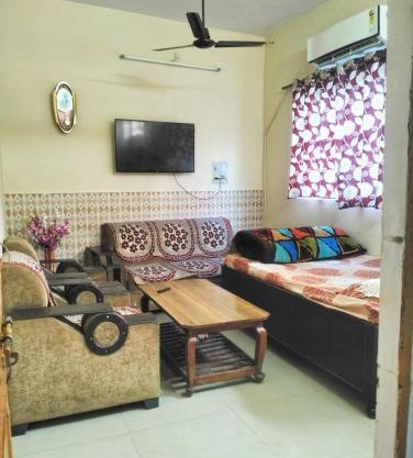 Kushwaha stayroom