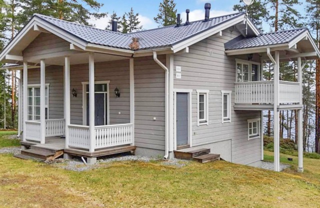 Kuuttivilla by Interhome