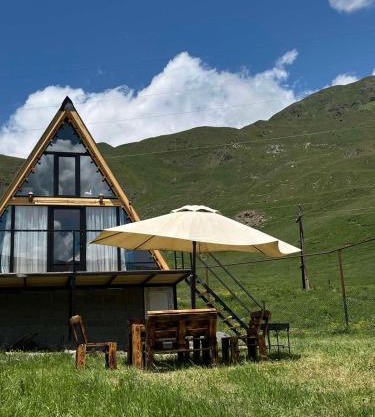 Kvirike Cottage