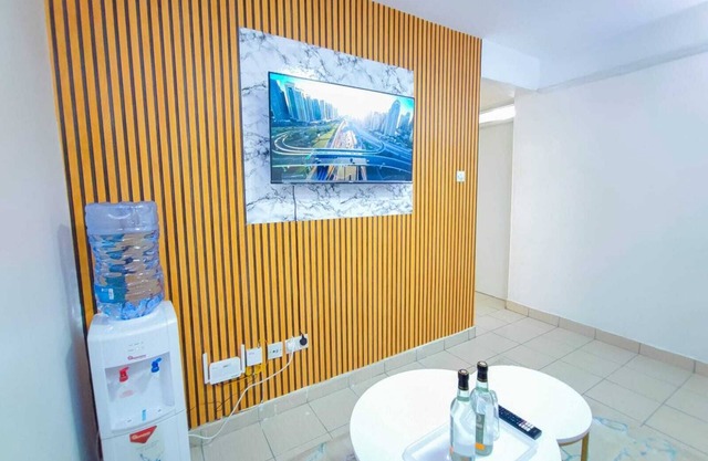 Kwetu Residence, one bedroom ensuite 4KM to Jomo Kenyatta Int Airport