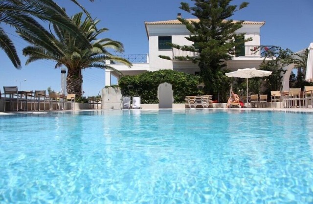 Kyparissia Beach Hotel