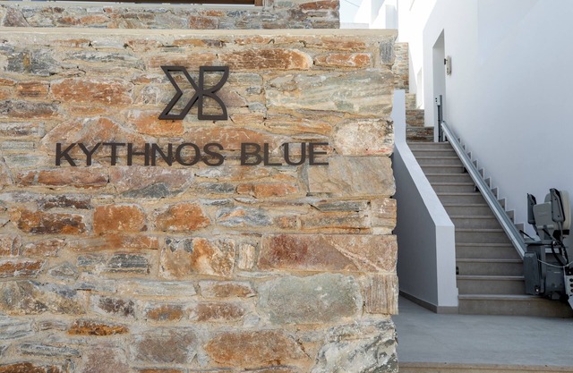 Kythnos Blue - Suite 1 Sea View, Walk to the beach