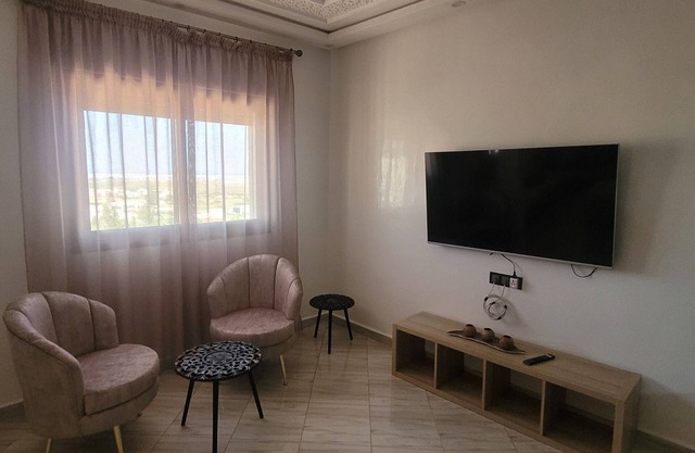 Lägenheten är Nära Alla Attraktioner i Tetouan, ca 9 km Till Stranden mm