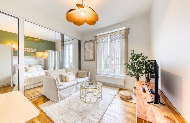 L'Alma - Fully-equipped apartment - Near Paris, Versailles and La Défense