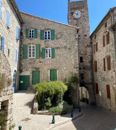L' Horloge