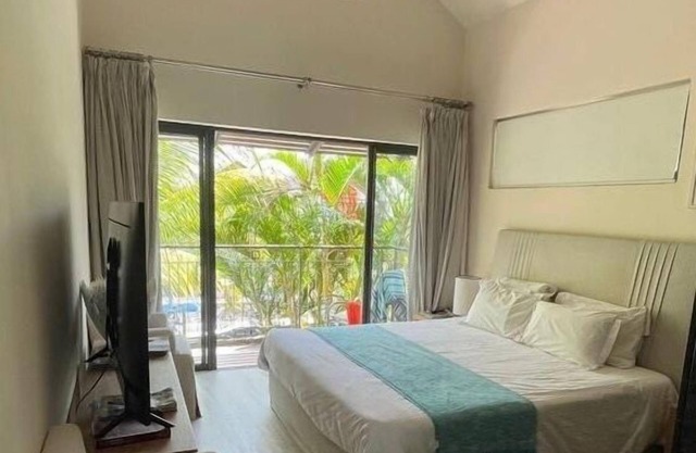 La Balise Luxury Duplex 3 bedrooms on the Marina