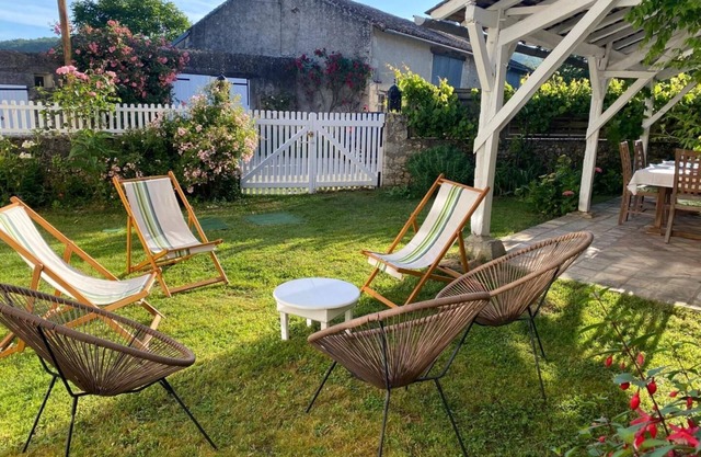 La Biche - Bonnes - Gîte
