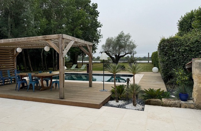 La camblanaise, a unique escape on the banks of the Garonne